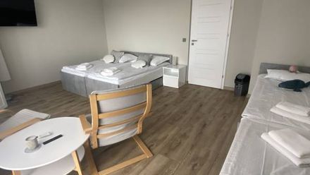 „Pokoje na Wiejskiej” (1)