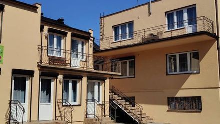 Pokoje Gościnne i Apartament "Przy lesie" (1)