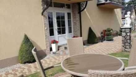 "Pod Lwem" Pokoje Gościnne i Domki Letniskowe (1)