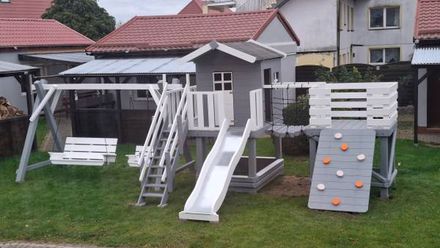 Domki i pokoje Przy Molo (1)