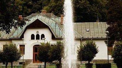 Schronisko turystyczne Gejzír (1)