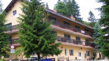 Ośrodek Wypoczynkowy (1)