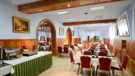 Dom Wczasowy Marzena (1)