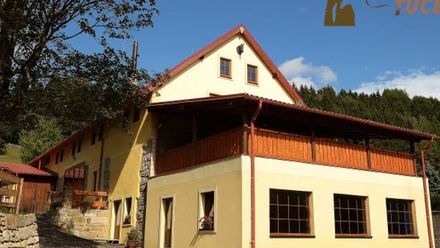 Pensjonat Tuček (1)