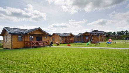 Villa Aurelia pokoje i domki letniskowe (1)