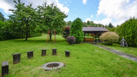 Pokoje Gościnne Pod Dębem (1)