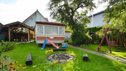 Domek nad rzeką kempingowy holenderski (1)