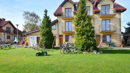 Pokoje i Domki Bursztyn (1)