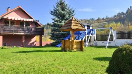 Domek Kurza stópka (1)