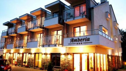 Amberia*** (1)
