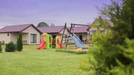 Pokoje i domki Bursztyn (1)
