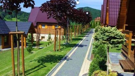 Domki, apartamenty i pokoje Jaworina (1)