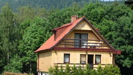 Dom Wypoczynkowy MORIS (1)