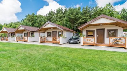 Domki Letniskowe Marikka (1)