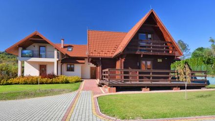 Dom z apartamentami Powrócisz Tu (1)