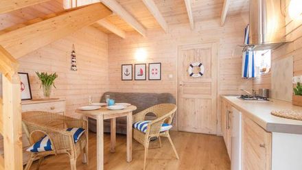 Błękitne domki (1)