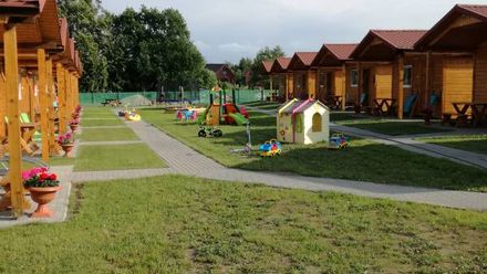 Pokoje i Domki Milka (1)