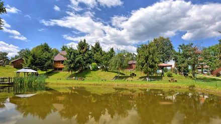 Pokoje i Domki Zawoje (1)