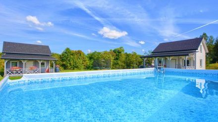 Agroturystyka Domki Nad Rzeką Bałtów Kajaki, Rowery, Basen, JACUZZI (1)