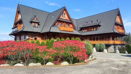 Willa Modrzewiowy Dwór (1)