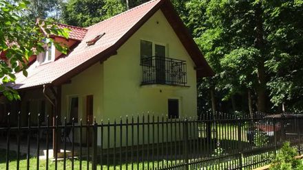 Pokoje przy lesie (1)