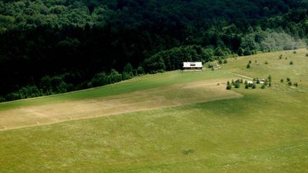 Schronisko Górskie nad Smolnikiem (1)