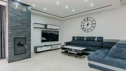 Dom nad jeziorem Ublik z sauną oraz jacuzzi (1)