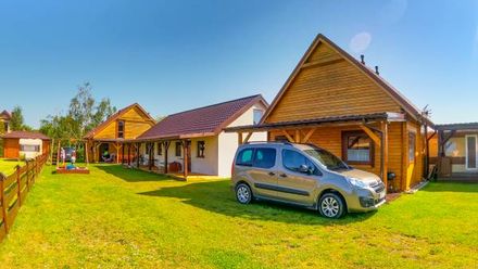 Wesoła 13! Domki w Chłopach. (1)