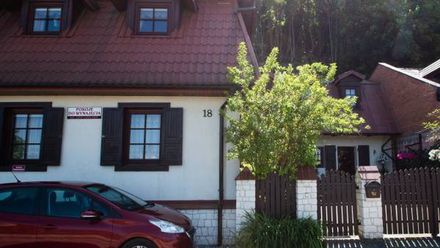 Pokoje Gościnne pod Zamkiem (1)