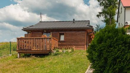 Domek nad Lasem (1)
