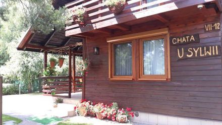 Noclegi Chata u Sylwii w centrum Okuninki (1)