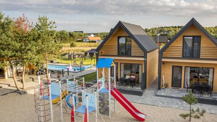 Huśtawka i Hamak - Domki z Basenem (1)