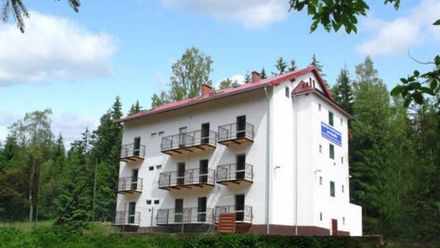 Ośrodek Wypoczynkowy Pod Skałką (1)