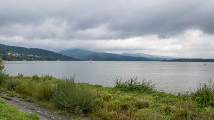 Domki letniskowe nad Jeziorem Żywieckim (1)