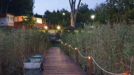 Siedlisko nad jeziorem Skarlińskim (1)