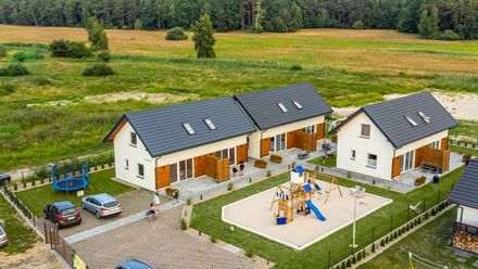 AKACJOWY ZAKĄTEK (1)