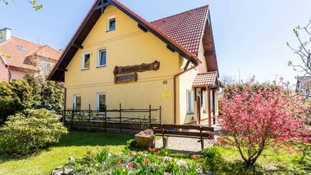 Apartamenty i Pokoje Morskie Oko (1)