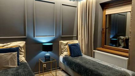 Klimat południa Nowoczesne domki z kominkami, sauną i fotelem masującym Bayamo, Lucca, Hawana I i Hawana II (1)