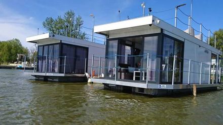 Domki na wodzie "Arka" z rowerem wodnym, parkingiem, 300 metrów do Morza ! Centrum Mielna (1)