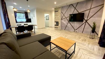 Dom turystyczny „Chomiczówka” (1)