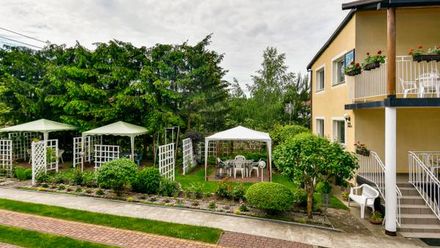 Dom Gościnny AGA w pobliżu jeziora i lasu (1)