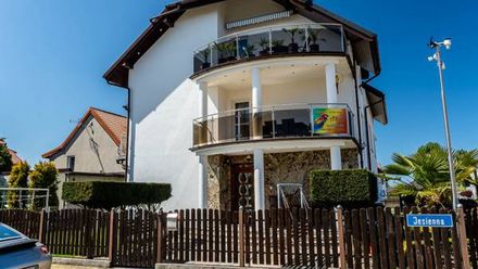 Apartamenty i pokoje Ara (1)