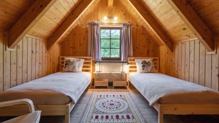 Chata nad potokiem Czerwień (1)