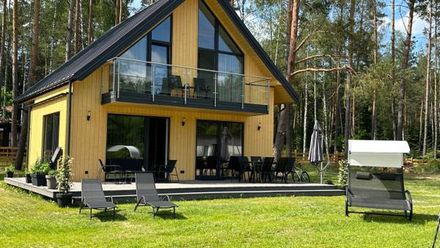 Skarpa przy plaży (1)