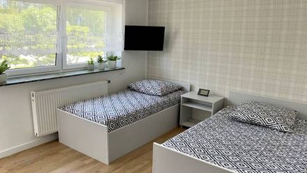 Noclegi Kwatery Prywatne Pałacyki (1)