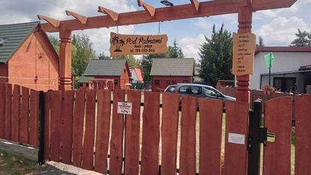 Domki i Pokoje Pod Palmami (1)