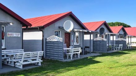 Domki Letniskowe Klif (1)