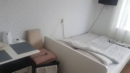 POKOJE GOŚCINNE (1)