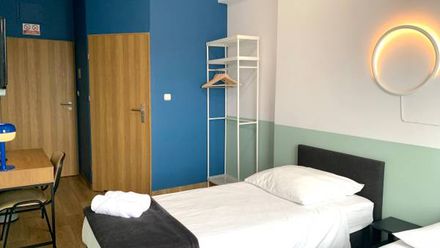 Premium Hostel & Bistro (1)