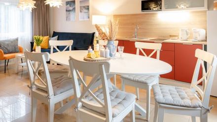 Domki Laura sauna i gorąca balia - OBIEKT CAŁOROCZNY (1)